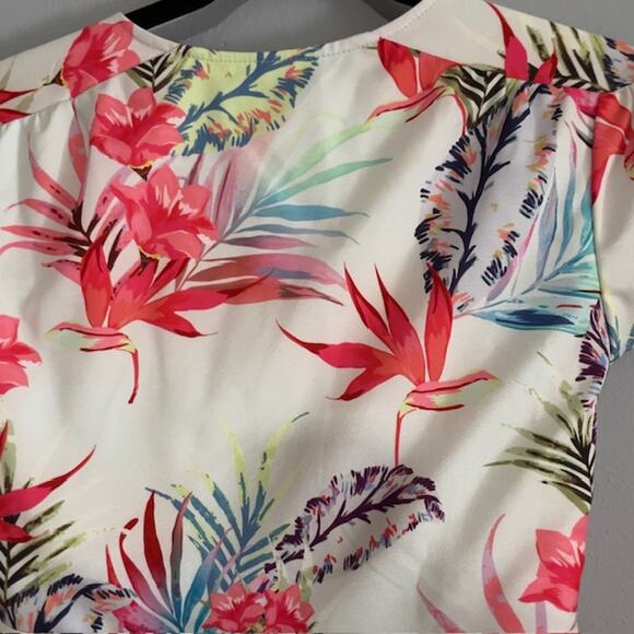 Bollie Tropical Floral Print Maxi Wrap Dress Size 8 Flutter Sleeve Feminine Date - Picture 9 of 10